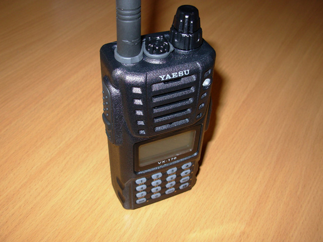 Yaesu VX-170